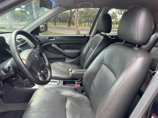 HONDA-CIVIC-2005