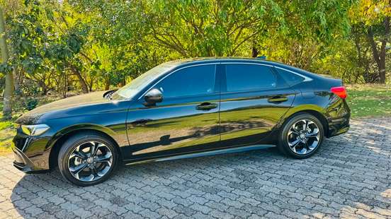 HONDA-CIVIC-2024
