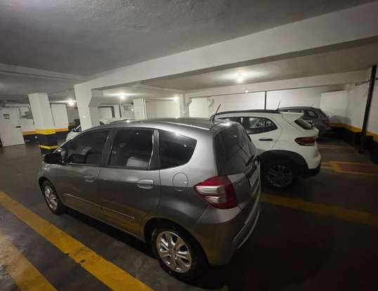 HONDA-FIT-2012