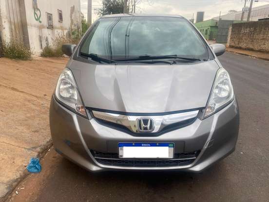 HONDA-FIT-2013