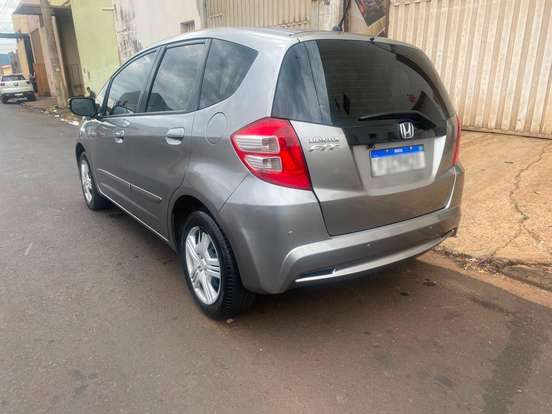 HONDA-FIT-1.4 LX 16V FLEX 4P MANUAL HONDA-FIT-2013