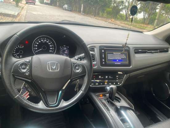 HONDA-HR-V-2017