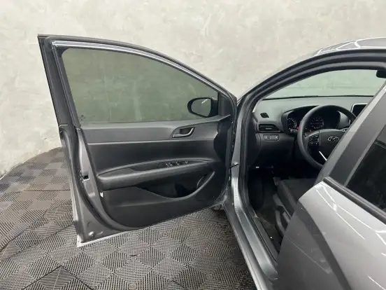 HYUNDAI-HB20-1.0 12V FLEX COMFORT PLUS MANUAL HYUNDAI-HB20-2025