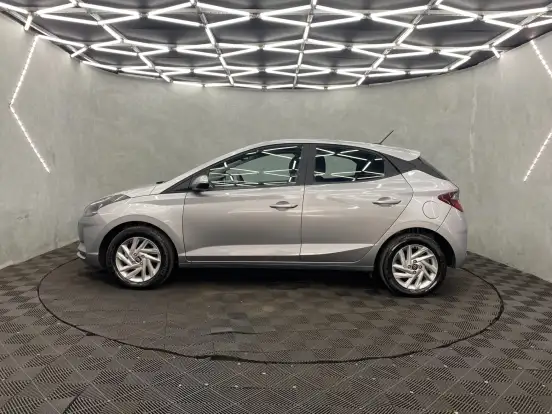 HYUNDAI-HB20-2022