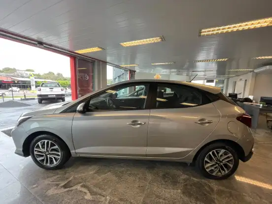 HYUNDAI-HB20-2024
