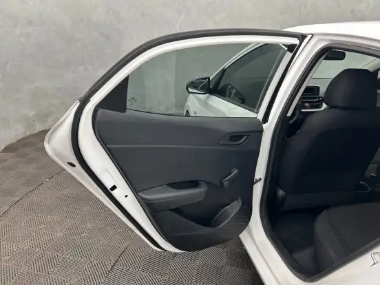 HYUNDAI-HB20-2024