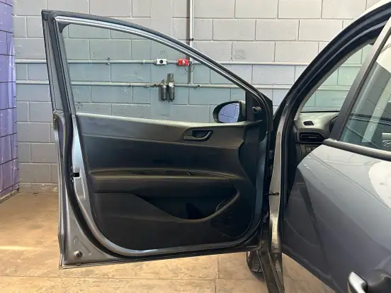 HYUNDAI-HB20-2025