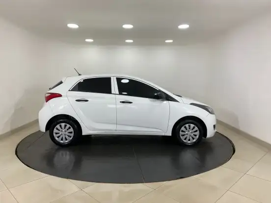 HYUNDAI-HB20-1.0 COMFORT 12V FLEX 4P MANUAL HYUNDAI-HB20-2018