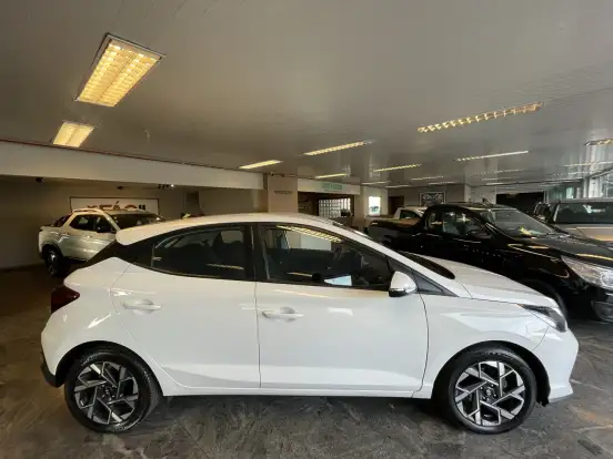 HYUNDAI-HB20-1.0 TGDI FLEX COMFORT AUTOMÁTICO HYUNDAI-HB20-2023