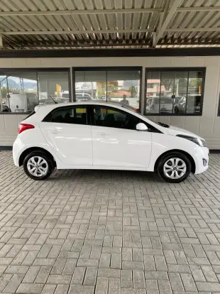 HYUNDAI-HB20-2014