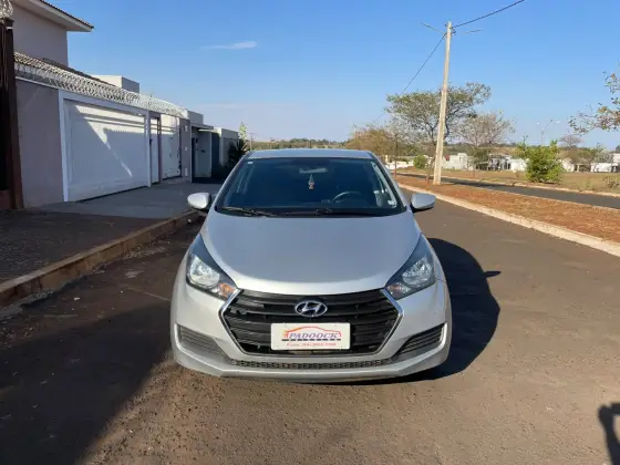 HYUNDAI HB20 1.6 COMFORT PLUS 16V FLEX 4P MANUAL