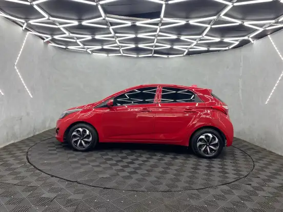 HYUNDAI-HB20-2013