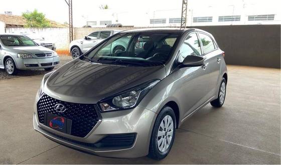 HYUNDAI HB20 1.0 UNIQUE 12V FLEX 4P MANUAL