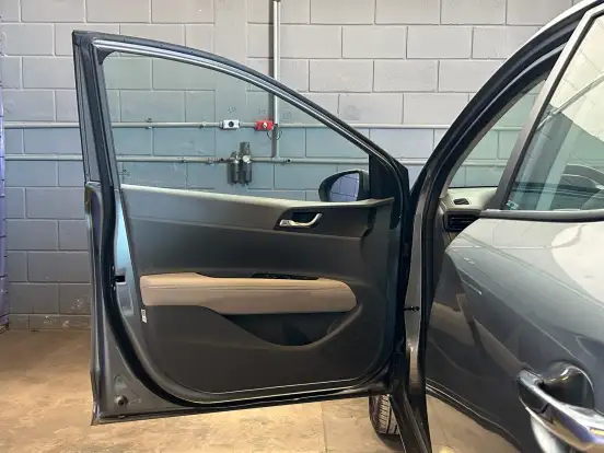 HYUNDAI-HB20S-2025