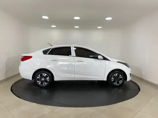HYUNDAI-HB20S-1.0 COMFORT STYLE 12V FLEX 4P MANUAL HYUNDAI-HB20S-2015