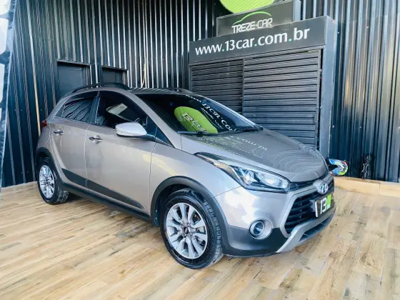 HYUNDAI HB20X 1.6 16V PREMIUM FLEX 4P AUTOMÁTICO
