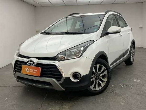 HYUNDAI HB20X 1.6 16V STYLE FLEX 4P MANUAL