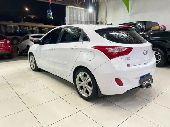 HYUNDAI-I30-2014