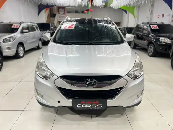 HYUNDAI-IX35-2.0 MPFI GLS 4X2 16V GASOLINA 4P AUTOMÁTICO HYUNDAI-IX35-2011