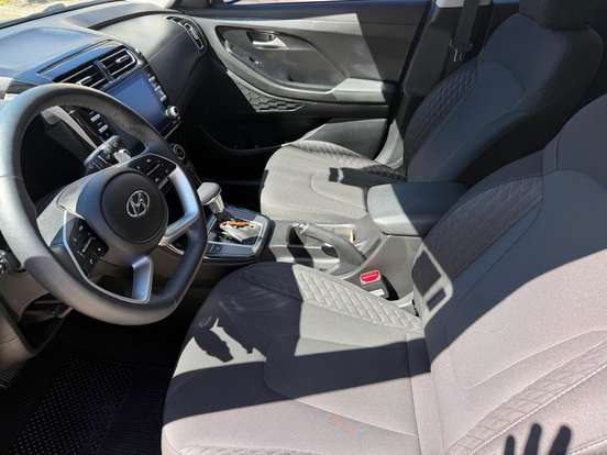 HYUNDAI-CRETA-2024