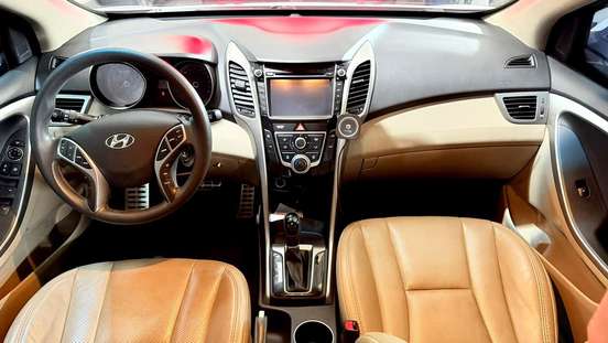 HYUNDAI-I30-2014