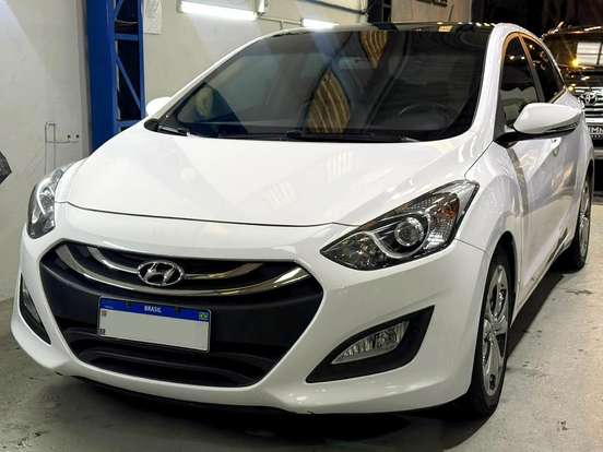 HYUNDAI-I30-2014