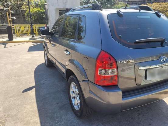HYUNDAI-TUCSON-2014