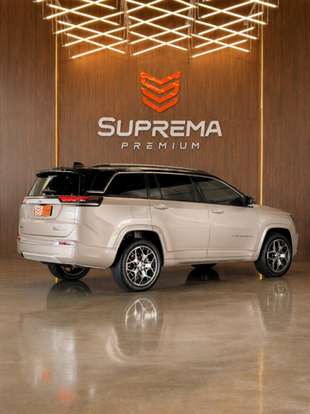JEEP-COMMANDER-2022