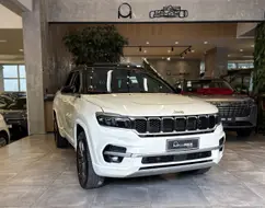 JEEP COMMANDER 2.2 TURBO DIESEL OVERLAND AT9 JEEP COMMANDER 2.2 TURBO DIESEL OVERLAND AT9