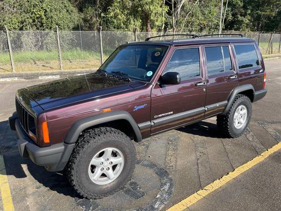JEEP CHEROKEE 4.0 SPORT 4X4 6I 12V GASOLINA 4P AUTOMÁTICO
