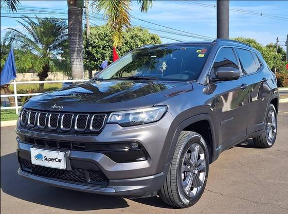JEEP COMPASS 1.3 T270 TURBO FLEX LONGITUDE AT6