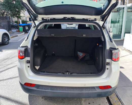 JEEP-COMPASS-2.0 16V FLEX LONGITUDE AUTOMÁTICO JEEP-COMPASS-2018