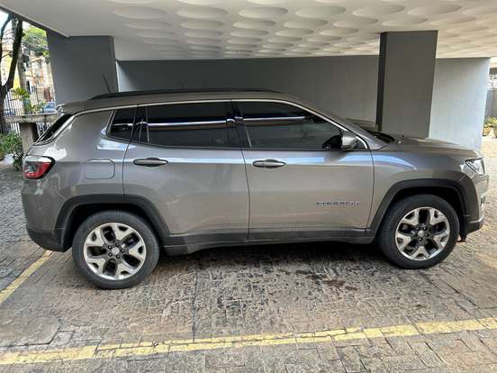 JEEP-COMPASS-2.0 16V FLEX LONGITUDE AUTOMÁTICO JEEP-COMPASS-2019