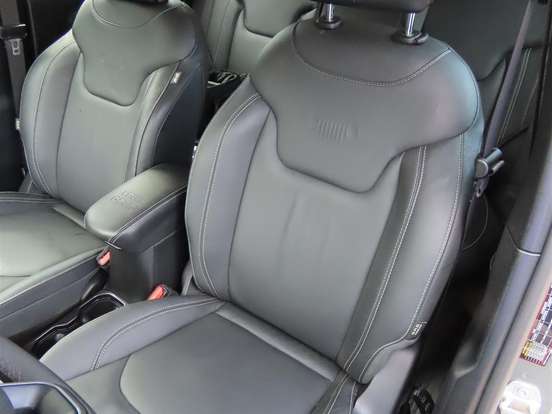 JEEP-RENEGADE-1.3 T270 TURBO FLEX NIGHT EAGLE AT6 JEEP-RENEGADE-2024