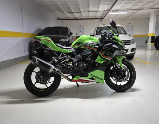 KAWASAKI-NINJA ZX-4R-2023