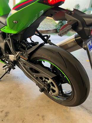 KAWASAKI-NINJA ZX-4R-2024