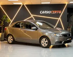 KIA CERATO 1.6 EX3 SEDAN 16V GASOLINA 4P MANUAL KIA CERATO 1.6 EX3 SEDAN 16V GASOLINA 4P MANUAL