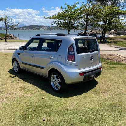 KIA-SOUL-1.6 EX 16V FLEX 4P AUTOMÁTICO KIA-SOUL-2010