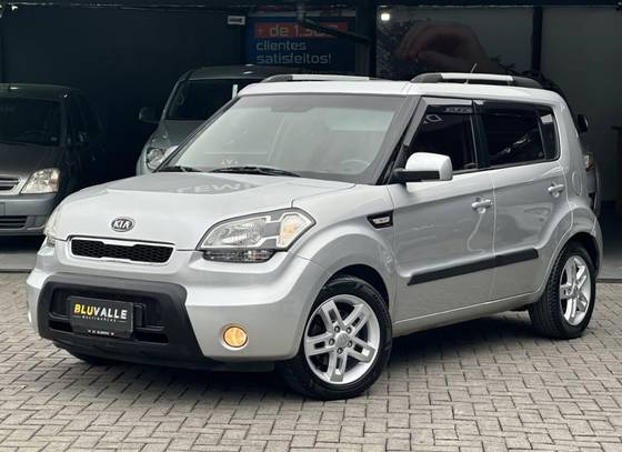 KIA SOUL 1.6 U.166 16V FLEX 4P MANUAL