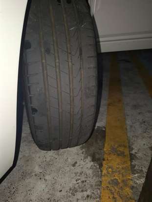 KIA-CARENS-2011