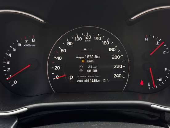 KIA-SORENTO-3.5 V6 GASOLINA EX 7L 4WD AUTOMÁTICO KIA-SORENTO-2013