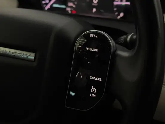 LAND ROVER-DISCOVERY SPORT-2019