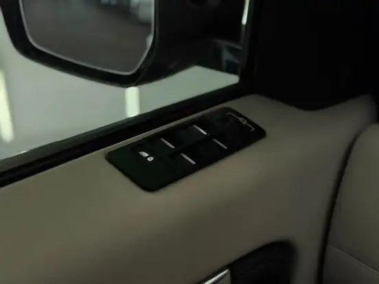 LAND ROVER-DISCOVERY SPORT-2019