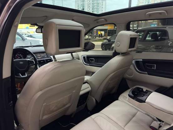 LAND ROVER-DISCOVERY SPORT-2.0 16V SI4 TURBO GASOLINA HSE 4P AUTOMÁTICO LAND ROVER-DISCOVERY SPORT-2015