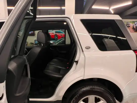 LAND ROVER-FREELANDER 2-2012