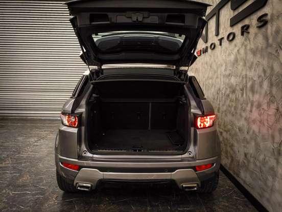 LAND ROVER-RANGE ROVER EVOQUE-2.0 DYNAMIC TECH 4WD 16V GASOLINA 4P AUTOMÁTICO LAND ROVER-RANGE ROVER EVOQUE-2013