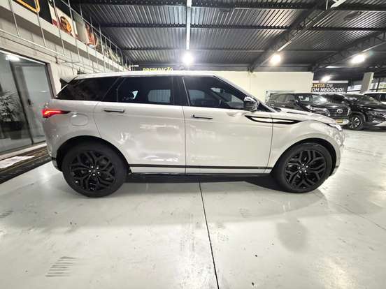 LAND ROVER-RANGE ROVER EVOQUE-2.0 P250 FLEX R-DYNAMIC SE AWD AUTOMÁTICO LAND ROVER-RANGE ROVER EVOQUE-2021