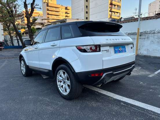 LAND ROVER-RANGE ROVER EVOQUE-2.0 PURE 4WD 16V GASOLINA 4P AUTOMÁTICO LAND ROVER-RANGE ROVER EVOQUE-2013