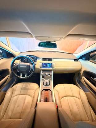 LAND ROVER-RANGE ROVER EVOQUE-2.0 SE DYNAMIC 4WD 16V GASOLINA 4P AUTOMÁTICO LAND ROVER-RANGE ROVER EVOQUE-2017