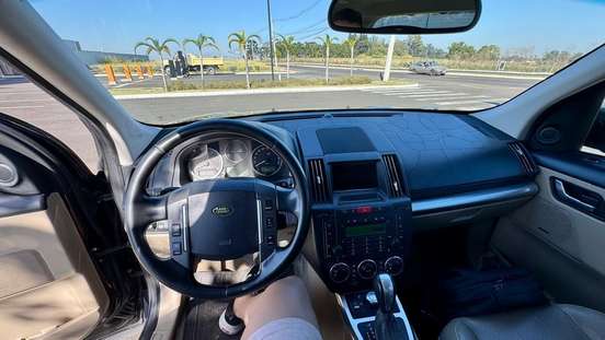 LAND ROVER-FREELANDER-2009